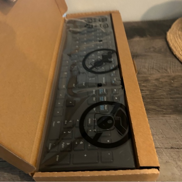 Dell Wired Keyboard - KB216 - US English - Black - Picture 4 of 4